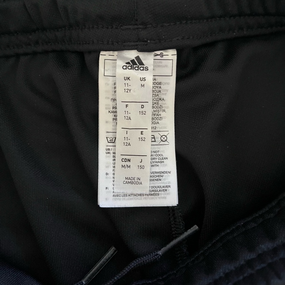 Adidas jogging - Picture 7 of 7